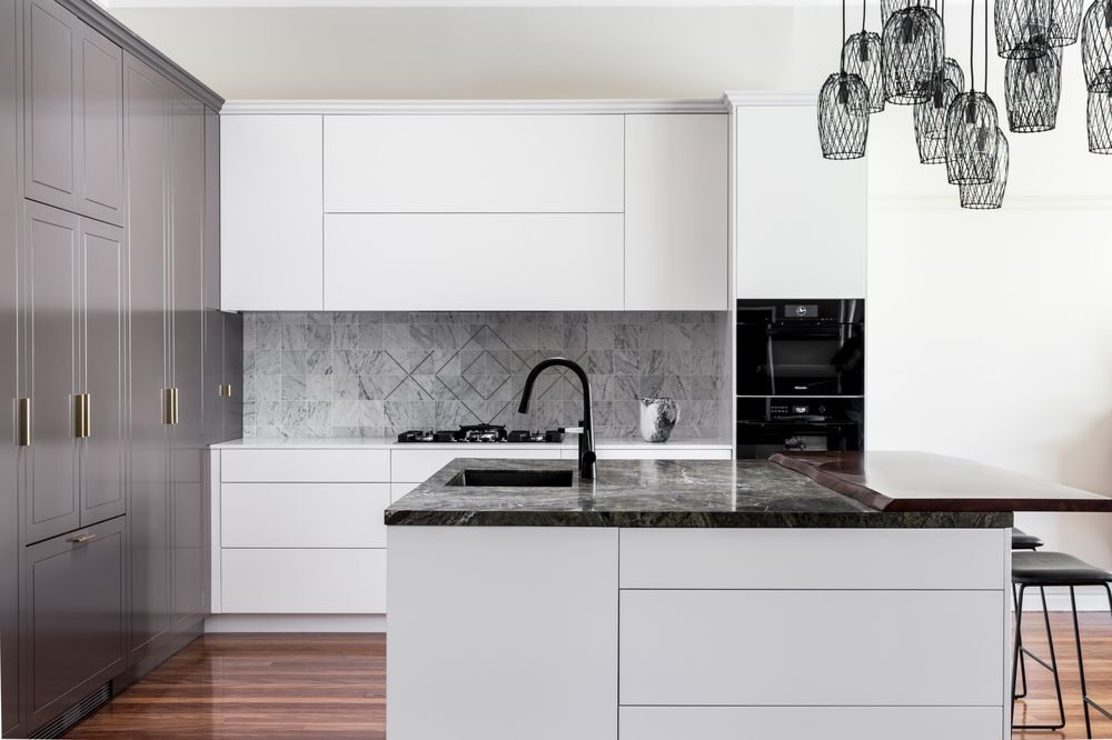 CAPE COD REVIVAL • HOME REMODELING